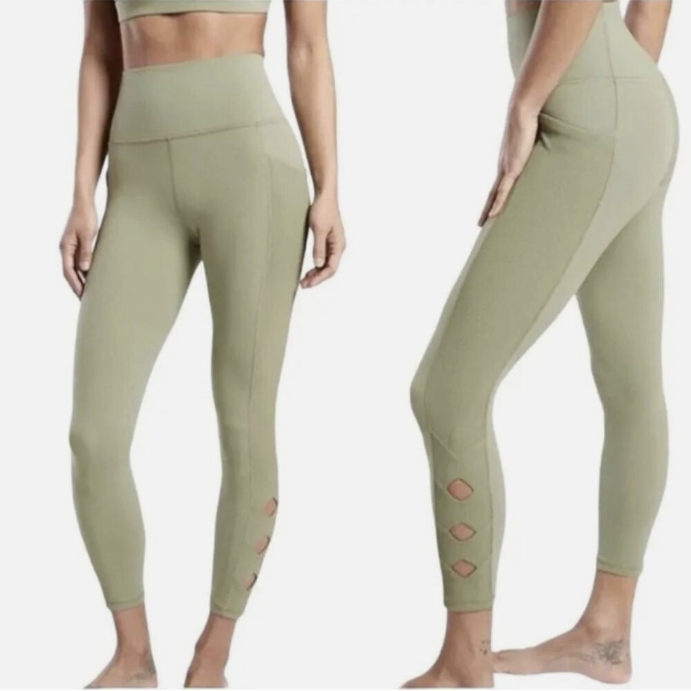 Athleta Salutation Stash Pocket II Cutout 7/8 Leggings Olive Size 1X NWOT